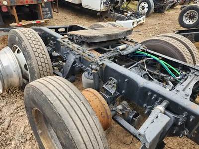 Detroit RT40-NFD Cutoff for a 2020 Freightliner Cascadia 126