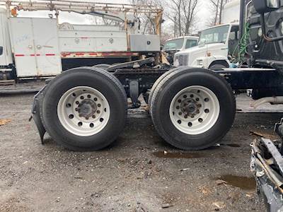 Meritor-Rockwell MT4014X Cutoff for a 2011 Freightliner Cascadia 125