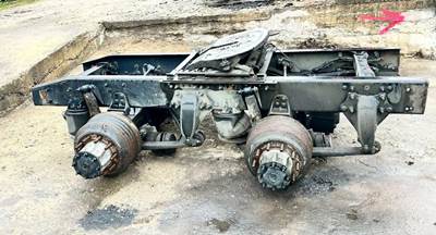 Meritor-Rockwell MD4014X Cutoff for a 2014 Freightliner Cascadia 125