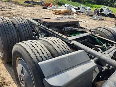 Meritor-Rockwell MT-40-14X Cutoff for a 2020 Freightliner Cascadia 126