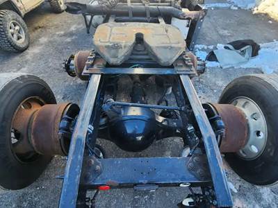 Meritor-Rockwell MT40-14X Cutoff for a 2015 Freightliner Cascadia 125