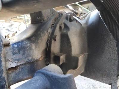 Meritor-Rockwell MT40-14X Cutoff for a 2014 Freightliner Cascadia 125