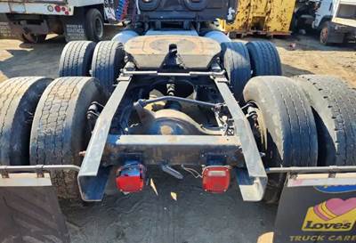 Meritor-Rockwell MT4014X Cutoff for a 2012 Freightliner Cascadia 125