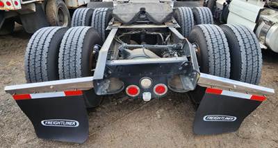 Meritor-Rockwell Cutoff for a 2015 Freightliner Coronado 132 Glider