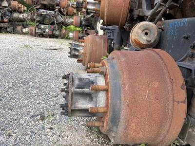 Meritor-Rockwell Cutoff for a 2014 Freightliner Cascadia 125