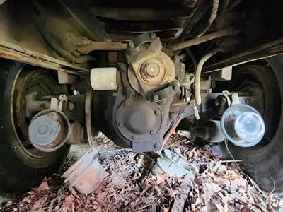 Meritor-Rockwell RT44-145 Cutoff for a 1997 Ford LT9513 LOUISVILLE 113