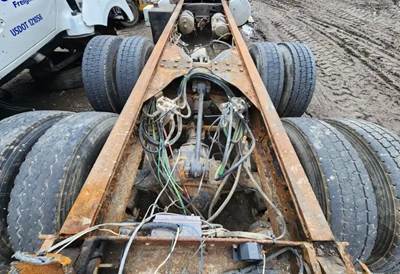 Meritor-Rockwell RT46-160 Cutoff for a 2000 Freightliner FL112