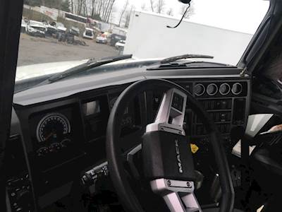 Mack Anthem Dashboard Assembly