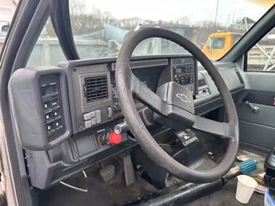 Chevrolet C7500 Dashboard Assembly