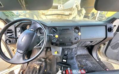 Ford F-750 Dashboard Assembly