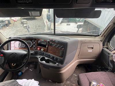Freightliner Cascadia 125 Dashboard Assembly