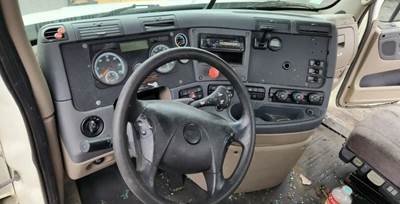 Freightliner Cascadia 125 Dashboard Assembly
