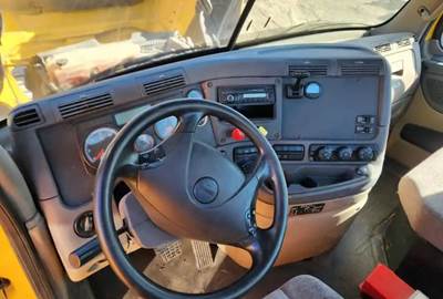 Freightliner Cascadia 125 Dashboard Assembly