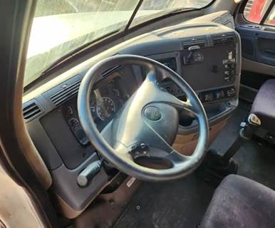 Freightliner Cascadia 125 Dashboard Assembly
