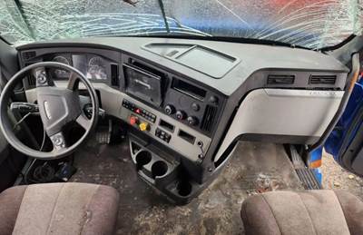 Freightliner Cascadia 126 Dashboard Assembly