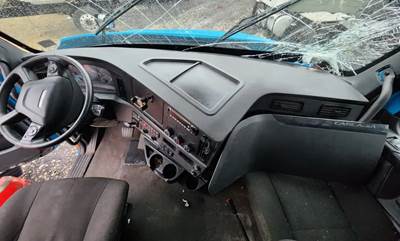 Freightliner Cascadia 126 Dashboard Assembly
