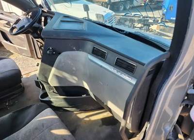 Freightliner Cascadia 126 Dashboard Assembly