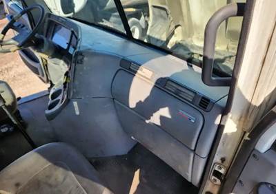 Freightliner Columbia 120 Dashboard Assembly