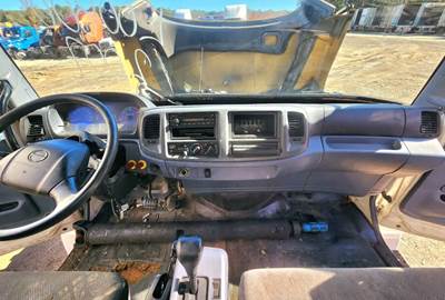 Hino 268 Dashboard Assembly