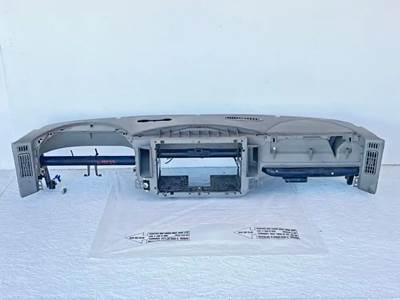 International 4300 Dashboard Assembly