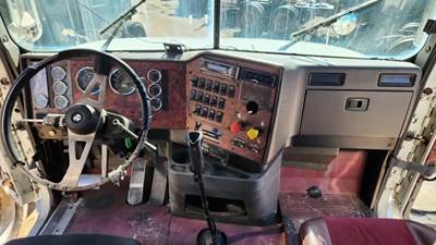 International 9400 Dashboard Assembly