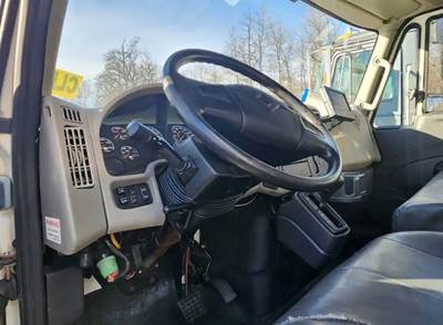 International DuraStar 4300 Dashboard Assembly