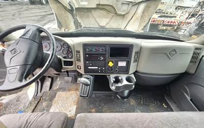 International DuraStar 4300 Dashboard Assembly