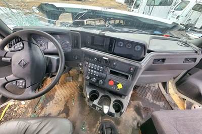 International HX520 Dashboard Assembly