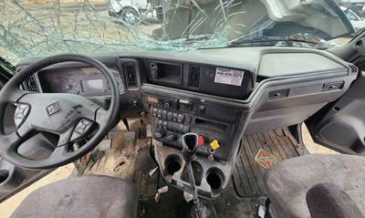 International LT625 Dashboard Assembly