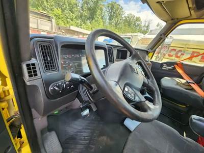 International RH613 Dashboard Assembly