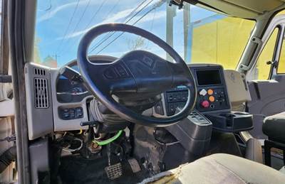 International TranStar 8600 Dashboard Assembly