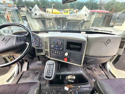 International TranStar 8600 Dashboard Assembly