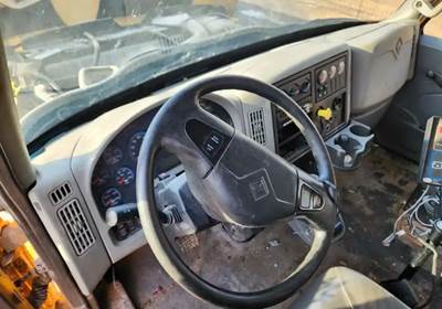 International WorkStar 7400 Dashboard Assembly