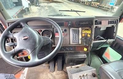 Kenworth T300 Dashboard Assembly