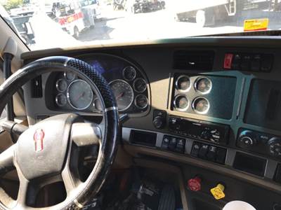 Kenworth T680 Dashboard Assembly