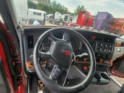 Kenworth T680 Dashboard Assembly