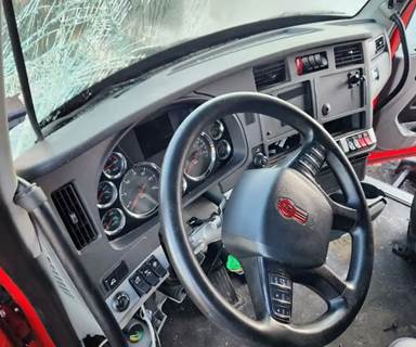 Kenworth T680 Dashboard Assembly