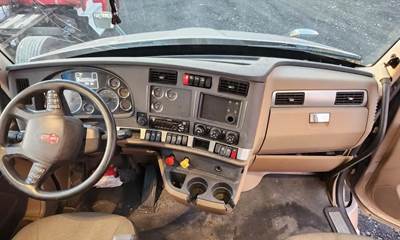 Kenworth T680 Dashboard Assembly