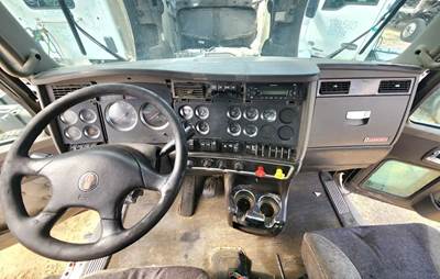 Kenworth T800 Dashboard Assembly