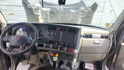 Kenworth T880 Dashboard Assembly