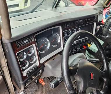 Kenworth W900 Dashboard Assembly