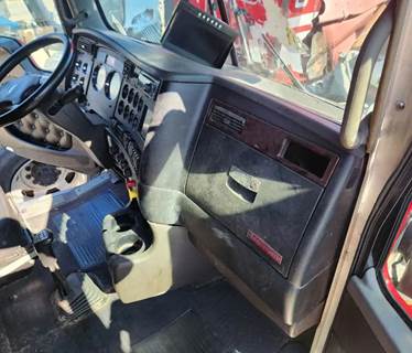 Kenworth W900 Dashboard Assembly