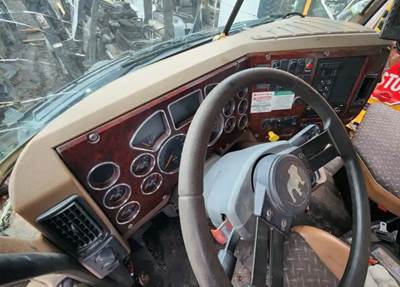 Mack Granite GU533 Dashboard Assembly for a 2018 Mack GU533
