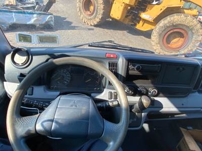 Mitsubishi FEC92S Dashboard Assembly