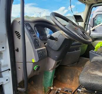 Peterbilt 220 Dashboard Assembly