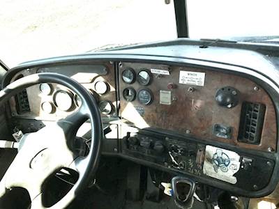 Peterbilt 357 Dashboard Assembly