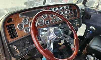 Peterbilt 357 Dashboard Assembly