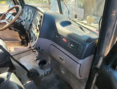 Peterbilt 367 Dashboard Assembly