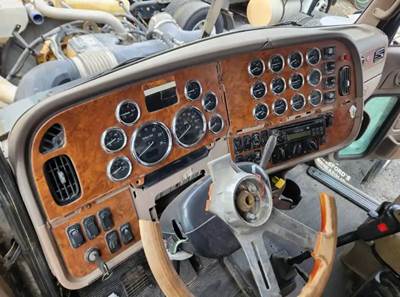 Peterbilt 379 Dashboard Assembly