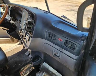 Peterbilt 386 Dashboard Assembly